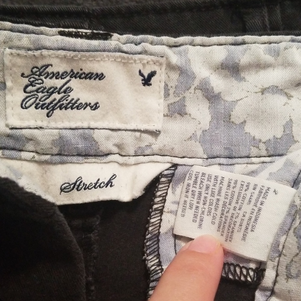 American Eagle shorts - Picture 3 of 3